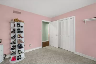 4 Chesterfield Court, Greensboro, NC 27410 - Photo 25