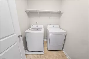 4627 Shattalon Dr, Winston-Salem, NC 27106 - Photo 15