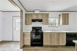 253 Ridge Top Rd, North Wilkesboro, NC 28659 - Photo 17