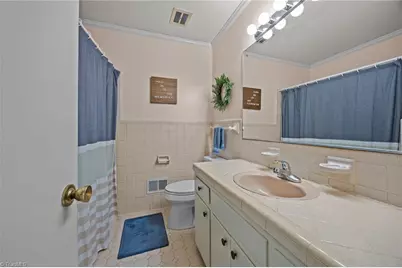 1625 Robinhood Drive, Burlington, NC 27217 - Photo 17