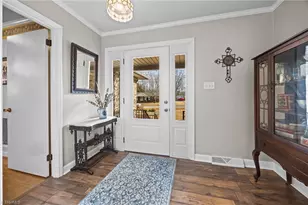 1625 Robinhood Dr, Burlington, NC 27217 - Photo 3