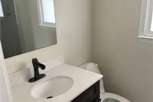 2801 Lamroc Rd, Greensboro, NC 27407 - Photo 5