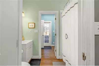 304 N Tremont Drive, Greensboro, NC 27403 - Photo 21