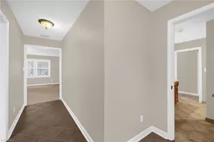 1175 Whispering Pines Dr, Kernersville, NC 27284 - Photo 5