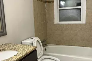 5200 Robinwood Dr, Charlotte, NC 28215 - Photo 7