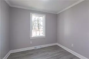 1517 Skeet Club Rd, High Point, NC 27265 - Photo 5