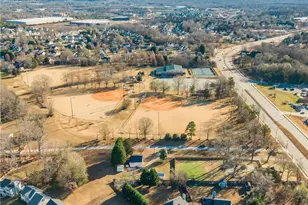 1517 Skeet Club Rd, High Point, NC 27265 - Photo 15