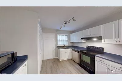 2701 Centennial Street N #F, High Point, NC 27265 - Photo 25