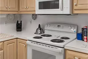 273 S Boyles St, Pilot Mountain, NC 27041 - Photo 17