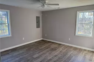 812 E Russell Ave, High Point, NC 27260 - Photo 17