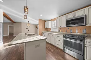 950 Waggoner Neal Rd, Walkertown, NC 27051 - Photo 7