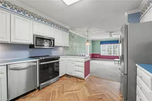 1007 Kings Arms Ct, High Point, NC 27262 - Photo 13