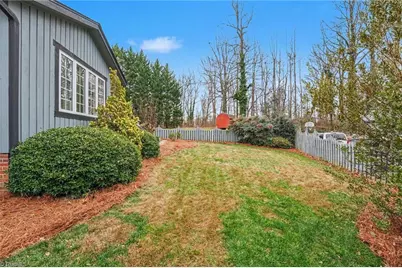 1007 Kings Arms Court, High Point, NC 27262 - Photo 29