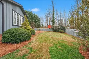 1007 Kings Arms Ct, High Point, NC 27262 - Photo 29