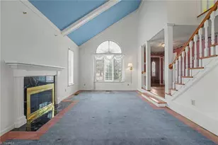 1007 Kings Arms Ct, High Point, NC 27262 - Photo 5