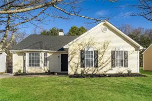 108 Hammond Dr, Greensboro, NC 27406 - Photo 1