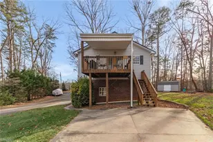 103 Robin Hood Rd, Lexington, NC 27292 - Photo 1