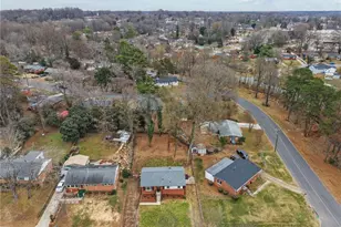 3202 James Pl, Greensboro, NC 27405 - Photo 43