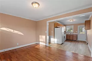 611 E Willowbrook Dr, Burlington, NC 27215 - Photo 5