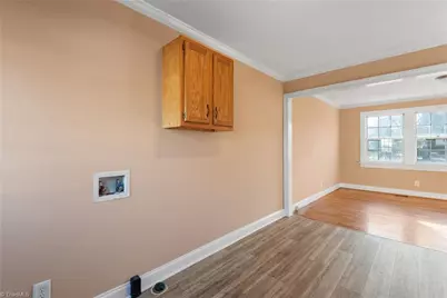 611 E Willowbrook Drive, Burlington, NC 27215 - Photo 9