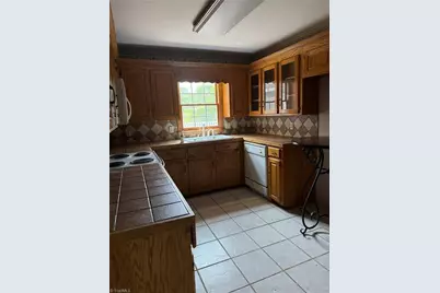 591 Fox Road, Wilkesboro, NC 28697 - Photo 13