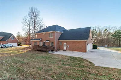 2339 Hickory Forest Drive, Asheboro, NC 27203 - Photo 35