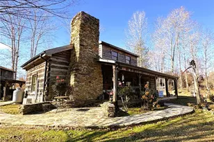 8313 Wrights Farm Ln, Summerfield, NC 27358 - Photo 3