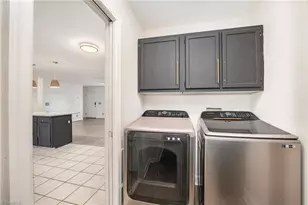 160 N Peace Haven Rd, Winston-Salem, NC 27104 - Photo 11