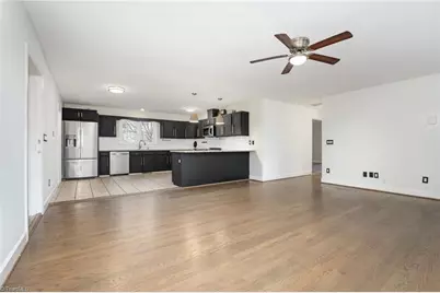 160 N Peace Haven Road, Winston-Salem, NC 27104 - Photo 7