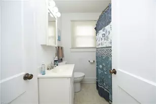 434 Ward St, Graham, NC 27253 - Photo 17