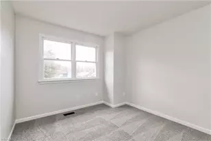 379 Montcastle Dr, Greensboro, NC 27406 - Photo 11