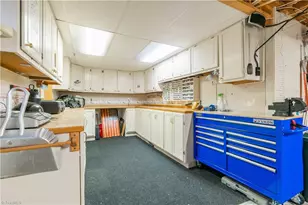 110 Linville Springs Rd, Kernersville, NC 27284 - Photo 39