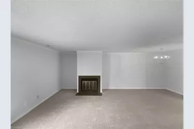 2546 Cottage Place, Greensboro, NC 27455 - Photo 9