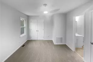 2546 Cottage Pl, Greensboro, NC 27455 - Photo 11