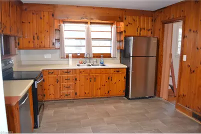 812 Dan Valley Road, Madison, NC 27025 - Photo 7