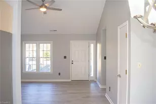 1008 Lawson St, Eden, NC 27288 - Photo 5