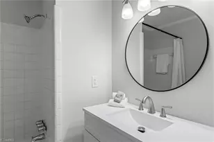 1606 Maple Ridge Ct, Greensboro, NC 27455 - Photo 41