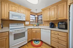 198 Raeford Ave, Lexington, NC 27292 - Photo 7