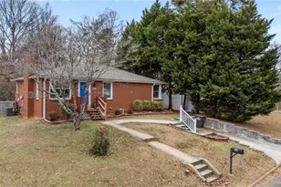 198 Raeford Ave, Lexington, NC 27292 - Photo 25