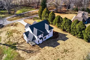 303 Country Club Dr, Stoneville, NC 27048 - Photo 43