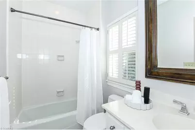420 Fisher Park Circle, Greensboro, NC 27401 - Photo 23