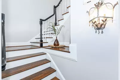 420 Fisher Park Circle, Greensboro, NC 27401 - Photo 25