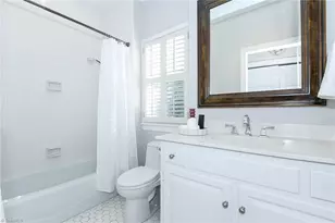 420 Fisher Park Cir, Greensboro, NC 27401 - Photo 21