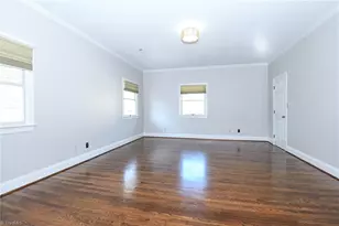 420 Fisher Park Cir, Greensboro, NC 27401 - Photo 33