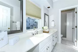 420 Fisher Park Cir, Greensboro, NC 27401 - Photo 37