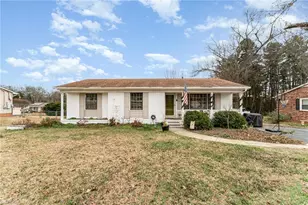 713 Lake Dr, Kernersville, NC 27284 - Photo 3