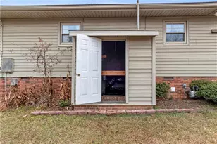 4030 Menfreya Ct, Winston-Salem, NC 27105 - Photo 25