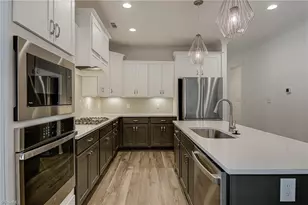 5164 Whaitley Ln, Greensboro, NC 27407 - Photo 3