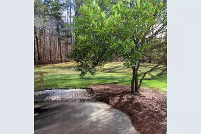 28 Cedar Knoll Drive, Greensboro, NC 27407 - Photo 5