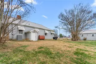 1776 Union Cross Rd, Kernersville, NC 27284 - Photo 15